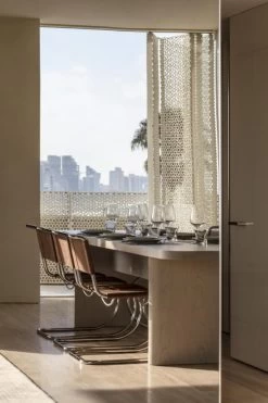 Thonet S533 L Fauteuil, Kernleder Zwart 15 Thonet S533 L Fauteuil, Kernleder Zwart -Meubel Speciaal Winkel 886x886 thonet s533 fauteuil3