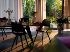 Vitra EM Table Tafel 200x90 Massief Eiken, Ecru -Meubel Speciaal Winkel x886x886 0278.jpg.pagespeed.ic .C wcrVqR8H