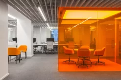 Vitra Softshell Stoel Met Zwart Onderstel, Plano 81 -Meubel Speciaal Winkel x886x886 0293.jpg.pagespeed.ic .VXquRA2ENw