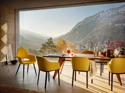 Vitra EM Table Tafel 200x90 Massief Eiken, Ecru -Meubel Speciaal Winkel x886x886 0298.jpg.pagespeed.ic .b2ZhtCB5 y 1