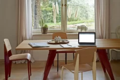 Vitra EM Table Tafel 200x90 Massief Eiken, Ecru -Meubel Speciaal Winkel x886x886 0384.jpg.pagespeed.ic .24UUByb1Ul