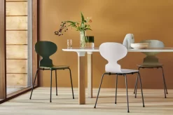 Fritz Hansen Ant Eetkamerstoel Chroom, Eiken Olive Green -Meubel Speciaal Winkel x886x886 15722ant evergreenlightbeigeolivegreen.jpg.pagespeed.ic .7u2QnV2bis 2