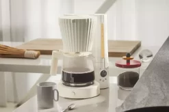 Alessi Plissé Koffiezetapparaat Zwart 12 Alessi Plissé Koffiezetapparaat Zwart -Meubel Speciaal Winkel x886x886 alessi pliss koffiezetapparaat5.jpg.pagespeed.ic .IQwAzqJwP0