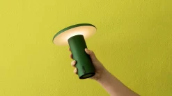 Artemide Takku Tafellamp LED Oplaadbaar Anodized Blue 9 Artemide Takku Tafellamp LED Oplaadbaar Anodized Blue -Meubel Speciaal Winkel x886x886 artemide takku tafellamp led oplaadbaar1.jpg.pagespeed.ic .ecARjrKmPW