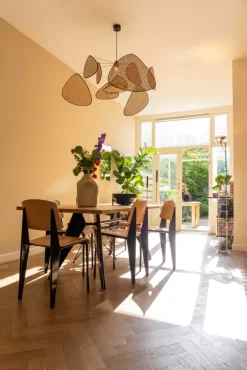 Vitra EM Table Tafel 200x90 Massief Eiken, Ecru -Meubel Speciaal Winkel x886x886 binnenkijker copernicusstraat 7.jpg.pagespeed.ic .2PAXoOuaVQ