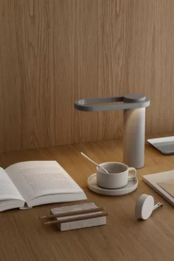 Blomus Hoop Tafellamp LED Oplaadbaar Satellite -Meubel Speciaal Winkel x886x886 blomus hoop tafellamp10.jpg.pagespeed.ic .l3gdpKPbHm