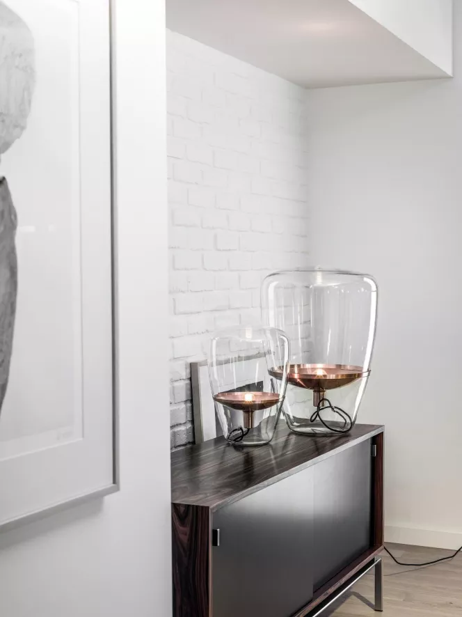 Brokis Balloons Tafellamp Medium Transparant - Chroom Zwart 16 Brokis Balloons Tafellamp Medium Transparant - Chroom Zwart - Afbeelding 14