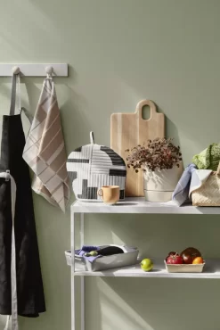 Broste Copenhagen Herman Theedoek Maritime Blue -Meubel Speciaal Winkel x886x886 broste copenhagen karla theemuts1.jpg.pagespeed.ic .Y8EHYtJ13a