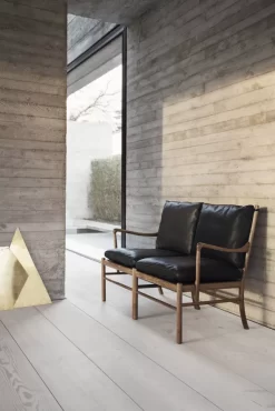 Carl Hansen & Son OW149-2 Colonial Bank Geolied Walnoten Sif 98 Leer -Meubel Speciaal Winkel x886x886 carl hansen ow149 2 colonial bank9.jpg.pagespeed.ic . GphN91X3e