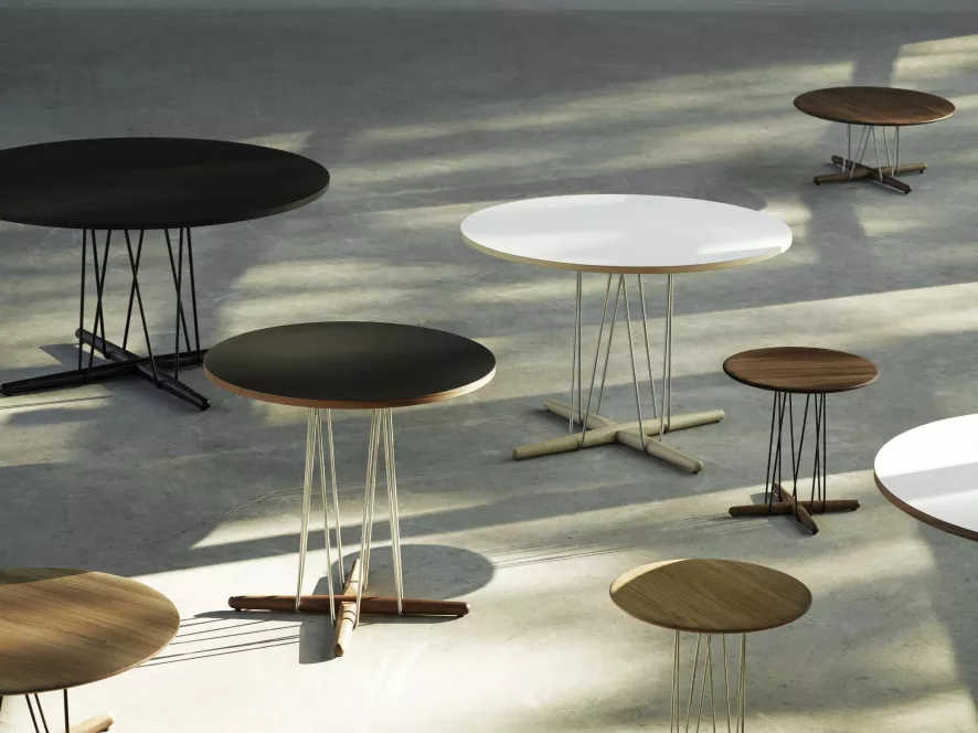 Carl Hansen & Son E020 Embrace Tafel 139.5cm Walnoot Zwart, Geolied Onderstel 7 Carl Hansen & Son E020 Embrace Tafel 139.5cm Walnoot Zwart, Geolied Onderstel - Afbeelding 5