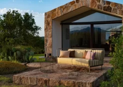 Emu Cannolè 3-zits Loungebank Black -Meubel Speciaal Winkel x886x886 emu cannol salontafel rond 606.jpg.pagespeed.ic .kv5cWHQapH