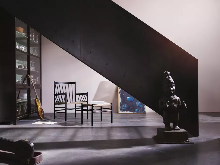 FDB Møbler J82 Fauteuil Smoked Oak Naturel 5 FDB Møbler J82 Fauteuil Smoked Oak Naturel - Afbeelding 3