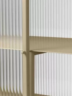 Ferm Living Haze Dressoir Reeded Glas Zwart -Meubel Speciaal Winkel x886x886 ferm living haze dressoir10.jpg.pagespeed.ic .nh7Ko vBi9