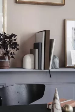 Ferm Living Herman Gestoffeerde Stoel Grijs/groen -Meubel Speciaal Winkel x886x886 ferm living herman stoel met zitkussen3.jpg.pagespeed.ic .RHRyMp2Bi3