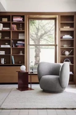 Ferm Living Rico Boucle Fauteuil Off White -Meubel Speciaal Winkel x886x886 ferm living place bijzettafel3.jpg.pagespeed.ic .fiUXwcwZRz