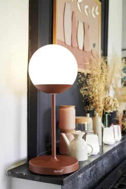 Fermob MOOON! Tafellamp H63 LED Oplaadbaar Black Cherry -Meubel Speciaal Winkel x886x886 fermob balad tafellamp h2551.jpg.pagespeed.ic .qXB6Cr9DyD