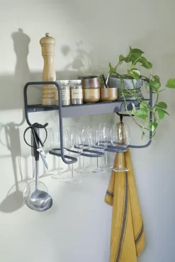 Fermob Picolino Wandplank Liquorice -Meubel Speciaal Winkel x886x886 fermob picolino wandplank25.jpg.pagespeed.ic .CjeP8IP Mp