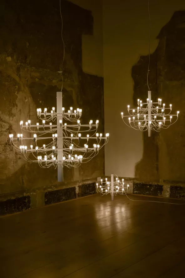 Flos 2097/30 By Gino Sarfatti Kroonluchter Ø88 Transparant Zwart 4 Flos 2097/30 By Gino Sarfatti Kroonluchter Ø88 Transparant Zwart - Afbeelding 2