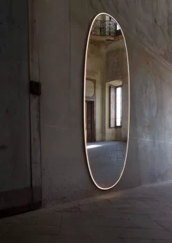 Flos La Plus Belle Spiegel Met LED Verlichting Aluminium Ovaal -Meubel Speciaal Winkel x886x886 flos la plus belle spiegel met led verlichting3.jpg.pagespeed.ic .9kAaWq48uS