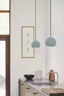 Frandsen Ball Hanglamp Ø18 Glossy Mint -Meubel Speciaal Winkel x886x886 frandsen ball hanglamp small glossy5.jpg.pagespeed.ic .MSmYkKEXqt