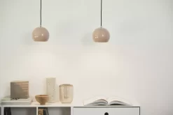 Frandsen Ball Hanglamp Ø18 Glossy Mint -Meubel Speciaal Winkel x886x886 frandsen ball hanglamp small glossy8.jpg.pagespeed.ic .uUWI 17RDP