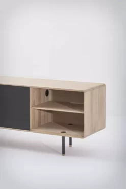 Gazzda Fina Dressoir Tv-meubel 180x45 Whitewash/zwart -Meubel Speciaal Winkel x886x886 gazzda fina dressoir 180x4525.jpg.pagespeed.ic .KlXL1Uoe Z