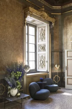 Gubi Pacha Fauteuil Harp-24 Soft Black Semi Matt -Meubel Speciaal Winkel x886x886 gubi pacha fauteuil7.jpg.pagespeed.ic .PaHKOZySZE