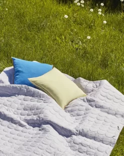 Hay Outline Kussen Persian Blue -Meubel Speciaal Winkel x886x886 hay outline kussen1.jpg.pagespeed.ic .YRyNYen83L 2