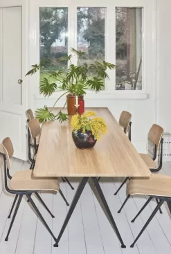 Hay Tweedekansje - Pyramid 02 Tafel 190x85 Helder Gelakt, Zwart Onderstel -Meubel Speciaal Winkel x886x886 hay pyramid 02 tafel 300x859.jpg.pagespeed.ic .G72lM1kmPv