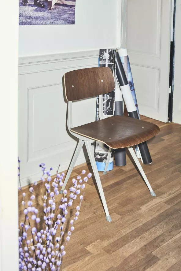 Hay Result Stoel Helder Gelakt, Beige Onderstel 9 Hay Result Stoel Helder Gelakt, Beige Onderstel - Afbeelding 7