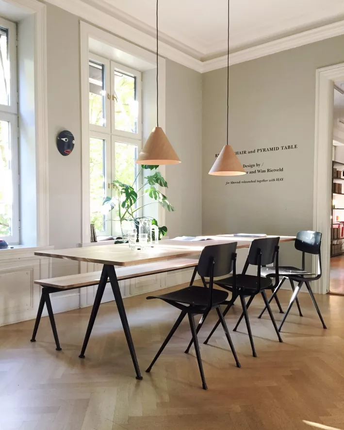 Hay Pyramid 12 Eetbank 250 Gerookt Eiken,zwart Onderstel 15 Hay Pyramid 12 Eetbank 250 Gerookt Eiken,zwart Onderstel - Afbeelding 13