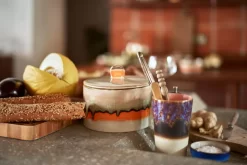 HKliving 70's Ceramic Koektrommel Voorraadpot Cookie Jar Autumn -Meubel Speciaal Winkel x886x886 hkliving 70 s ceramic koektrommel voorraadpot cookie jar2.jpg.pagespeed.ic .6fzKY917lP 1