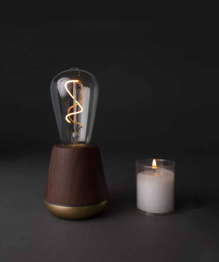 Humble One Aluminium Tafellamp Oplaadbaar Zilver 6 Humble One Aluminium Tafellamp Oplaadbaar Zilver - Afbeelding 4