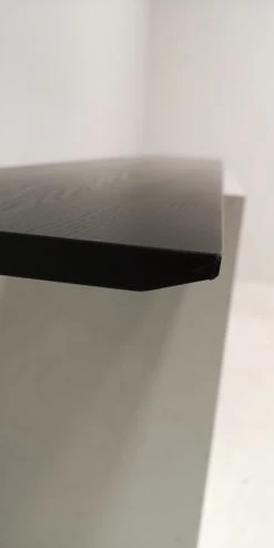 PBJ Designhouse Tweedekansje - Less Wall Shelf 158 Zwart Eiken -Meubel Speciaal Winkel x886x886 img 20220510 080829.jpg.pagespeed.ic .wqqKyrZJEg