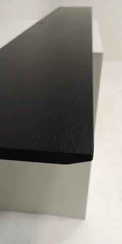 PBJ Designhouse Tweedekansje - Less Wall Shelf 158 Zwart Eiken -Meubel Speciaal Winkel x886x886 img 20220510 080850.jpg.pagespeed.ic .jUHqaqGAYM