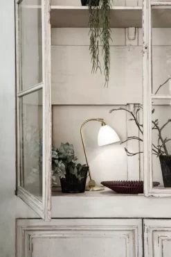 Gubi Mategot Fruitschaal Ø37.5 Zwart -Meubel Speciaal Winkel x886x886 mategot fruitschaal4.jpg.pagespeed.ic .e6o1vHTeGz