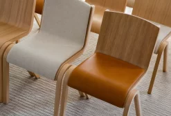 Audo Copenhagen Ready Eetkamerstoel Zwart Eiken, Gestoffeerd Leder Dakar 0842 -Meubel Speciaal Winkel x886x886 menu ready eetkamerstoel met vast zitkussen8.jpg.pagespeed.ic .IiX1e81HE