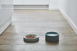 MiaCara Fresco Kattenvoerbak Ø14 Concrete -Meubel Speciaal Winkel x886x886 miacara fresco kattenvoerbak4.jpg.pagespeed.ic .kYnS3qhG 0 2