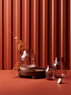 Muuto Silent Vaas 15 Dark Green -Meubel Speciaal Winkel x886x886 muuto elevated vaas7.jpg.pagespeed.ic .CN rcaLN1z