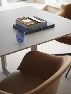 Muuto Fiber Conference Vergaderstoel Met Tilt Remix 133 -Meubel Speciaal Winkel x886x886 muuto fiber conference vergaderstoel met tilt3.jpg.pagespeed.ic .luysNDVm50