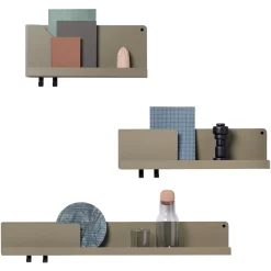 Muuto Folded Wandplank Medium Diep Rood -Meubel Speciaal Winkel x886x886 muuto folded wandplank large6.jpg.pagespeed.ic .IEUEnR1n E