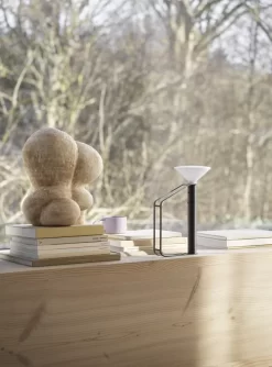 Muuto Piton Tafellamp Oplaadbaar LED Aluminium -Meubel Speciaal Winkel x886x886 muuto piton tafellamp oplaadbaar4.jpg.pagespeed.ic .kBKsrwB2wf