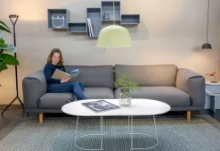 Muuto Rest Bank Driezitter, Hallingdal 457, Eiken Onderstel -Meubel Speciaal Winkel x886x886 muuto4 vloerlamp8.jpg.pagespeed.ic .y 0fjqhrxw