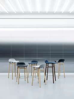 Normann Copenhagen Form Barstool Barkruk 65cm Met Zwart Onderstel Blauw -Meubel Speciaal Winkel x886x886 normann copenhagen form barstool barkruk 65cm met eiken onderstel31.jpg.pagespeed.ic .STAVKUWY2Z