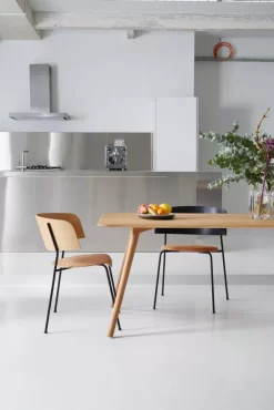 Objekte Unserer Tage Meyer Tafel 200x92 Stained En Waxed Eiken Met Zwart Pigment -Meubel Speciaal Winkel x886x886 objekte unserer tage meyer tafel 160x929.jpg.pagespeed.ic .WcTsCPreQB