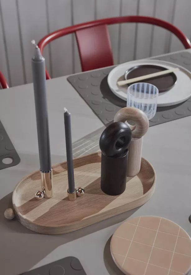 OYOY Inka Dienblad 34x18 Donker Eiken 7 OYOY Inka Dienblad 34x18 Donker Eiken - Afbeelding 5