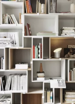 Muuto Stacked 2.0 Kast Met Backboard Medium Eiken/lichtgroen -Meubel Speciaal Winkel x886x886 stacked 2 0 kast met backboard small10.jpg.pagespeed.ic .D2pFltpmrq