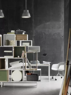 Muuto Stacked 2.0 Kast Met Backboard Medium Eiken/lichtgroen -Meubel Speciaal Winkel x886x886 stacked 2 0 kast met backboard small11.jpg.pagespeed.ic .QGgeBd gAI