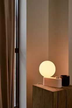 Tala LED Alumina Tafellamp Chalk -Meubel Speciaal Winkel x886x886 tala led alumina tafellamp9.jpg.pagespeed.ic .cdnDZR6daC