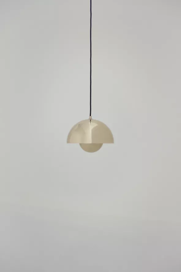 &tradition FlowerPot VP1 Hanglamp Ø23 Cobalt Blue 11 &tradition FlowerPot VP1 Hanglamp Ø23 Cobalt Blue - Afbeelding 9